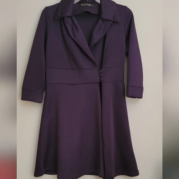 Dress - Picture 3 of 9